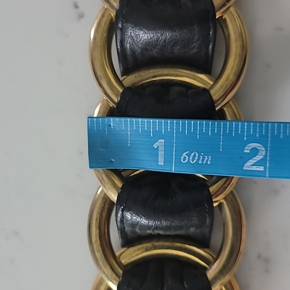Vintage gold metal black faux leather belt Size Small - Picture 9 of 10